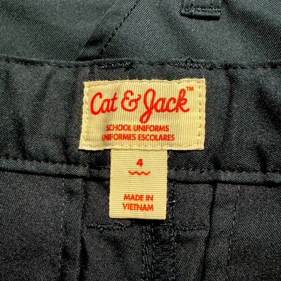 5/$15 Closet Sale!  Cat & Jack Quick Dry Navy Uniform Shorts, size 4 (2 pairs) - Picture 2 of 2